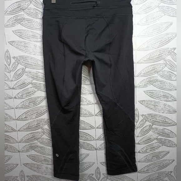 lululemon athletica Pants - Lululemon inspire Crop Leggings Black